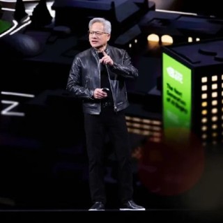 英伟达预计到2027年底Blackwell和Rubin芯片将带来至少1万亿美元收入