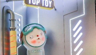 名创优品旗下TOP TOY再度递表港交所，自研产品收入占比超55%