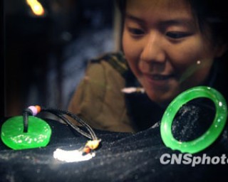 约的特点及投资价值是什么？这些特点和价值如何体现？