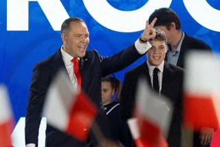 历史学家、拳击手、反俄亲美，波兰新总统是谁？