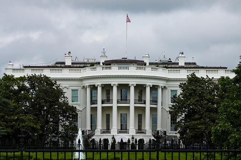 特朗普政府称将恢复被终止的外国学生合法身份  第1张