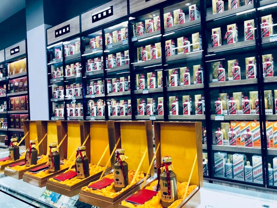 茅台的无奈：为何不得不保卫2000元  第2张