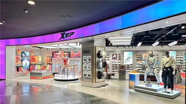 称霸Shopee、狂飙东南亚，特步如何让中国跑鞋跑赢全球化？  第7张