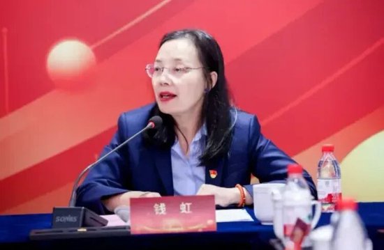 农行中层人事调整 农银金租总裁卸任  第7张